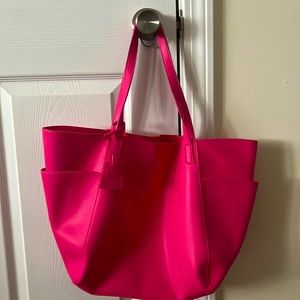 Pink hobo bag never used